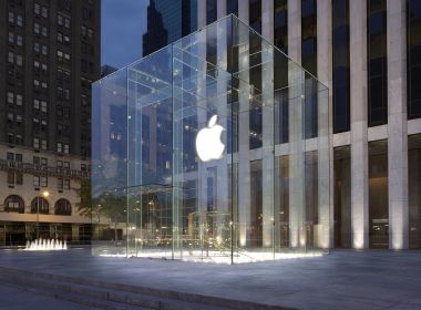 niño con su iPad-apple-inc
